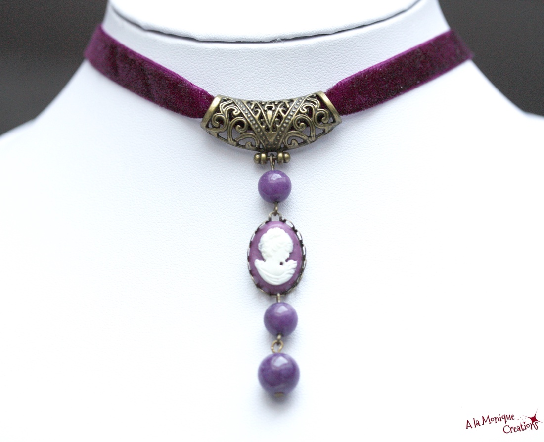 Colier choker cu jad violet si camee - bijuterii - coliere - coliere cu pandantive - Artynos.ro