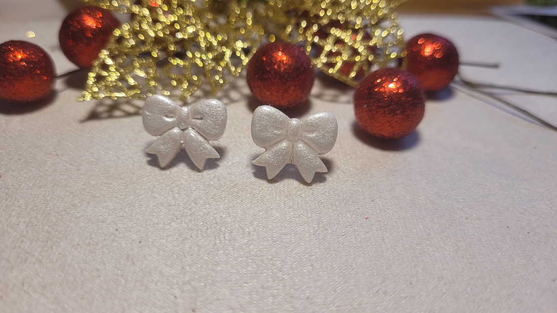 Cercei Bow studs - bijuterii - cercei - cercei și ornamente pentru urechi - Artynos.ro