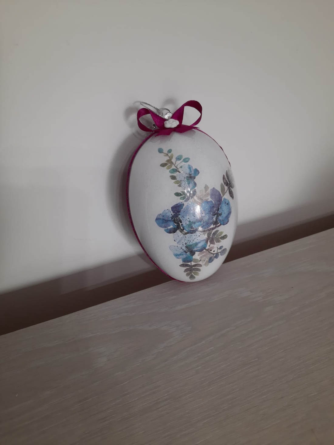 Decoratiune ou mare, cu model flori albastre - casă & stil de viață - accesorii pentru decorat casa - decorațiuni de masă și decorațiuni pentru rafturi  - decorațiuni de masă - Artynos.ro