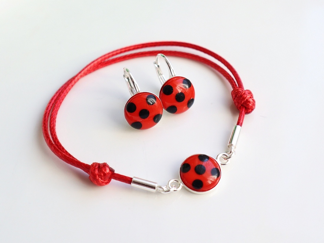 Set cadou Ladybug cercei și brățară - bijuterii - seturi de bijuterii - Artynos.ro