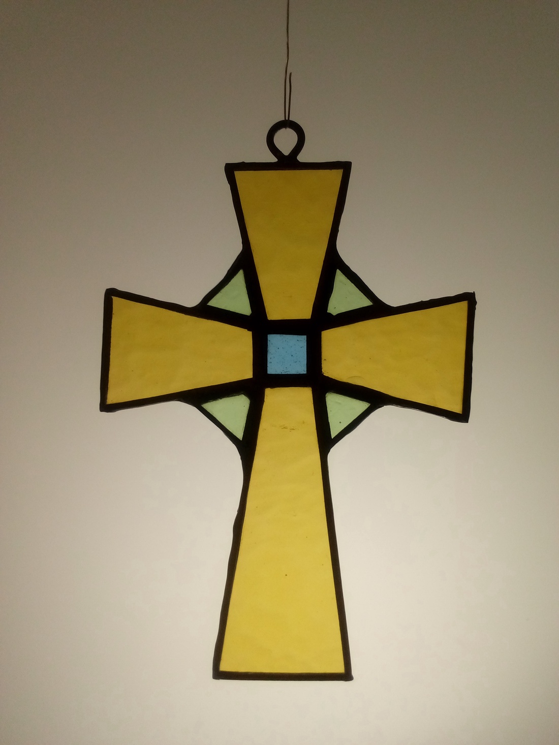 Crucifix Vitraliu Tiffany - accesorii de crăciun - accesorii pentru copt de crăciun - Artynos.ro