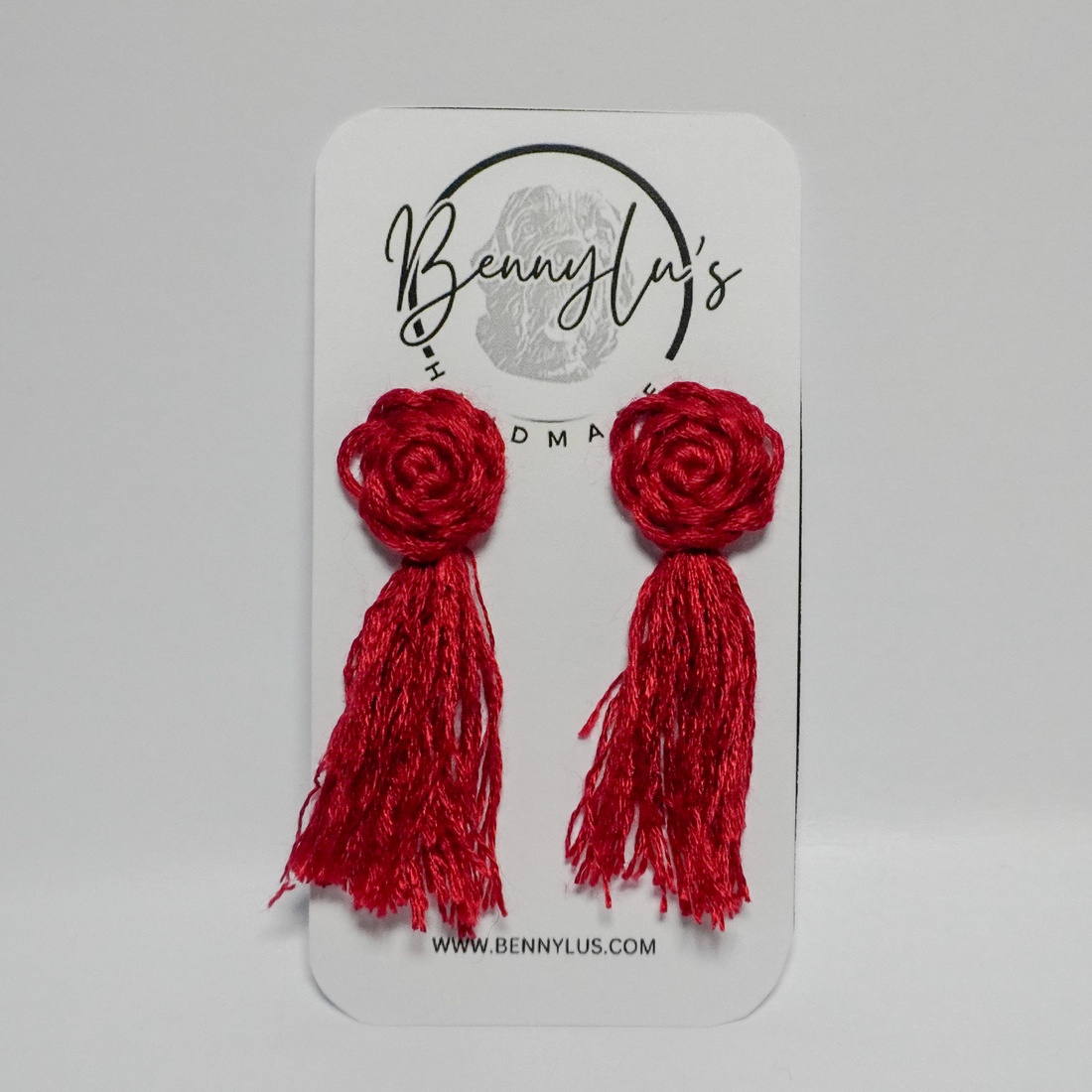 Cercei Tassel Macrame Handmade - Crimson - bijuterii - cercei - cercei cu franjuri - Artynos.ro