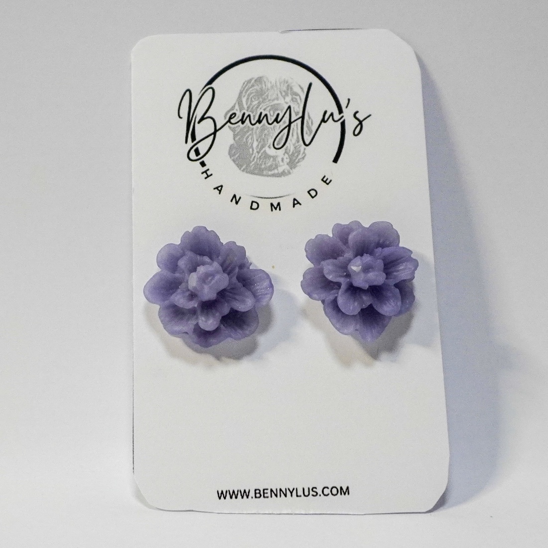 Cercei Handmade Lut Polimeric Bloom Lavender - Studs - bijuterii - cercei - cercei și ornamente pentru urechi - Artynos.ro