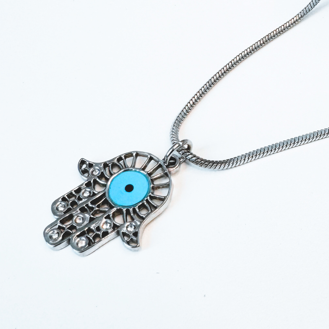 COLIER HAMSA DIN OTEL INOXIDABIL CU EVIL EYE BLEU - PROTECTIE ENERGII NEGATIVE - bijuterii - coliere - coliere cu pandantive - Artynos.ro