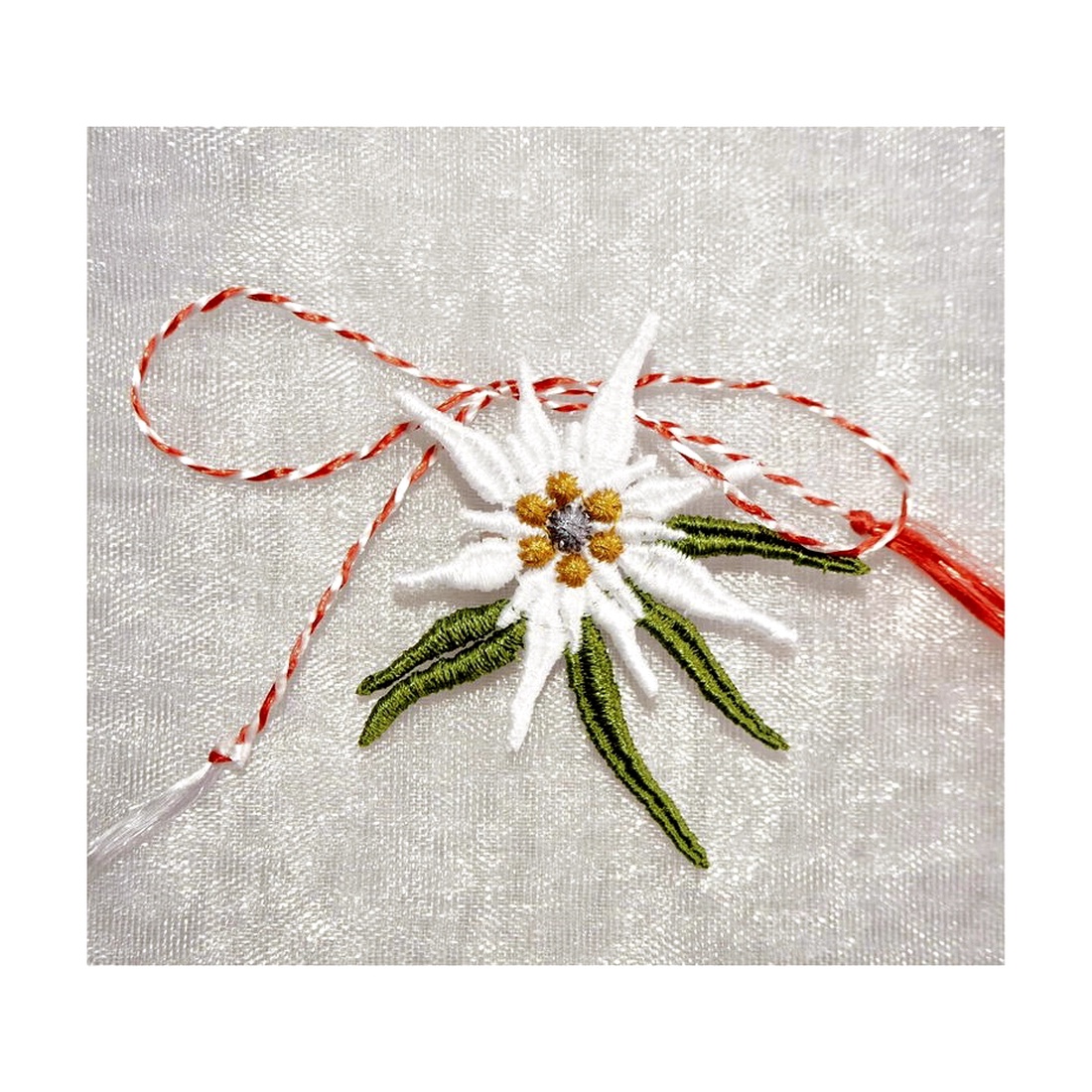 Martisor floare de colt - bijuterii - mărțișor - Artynos.ro