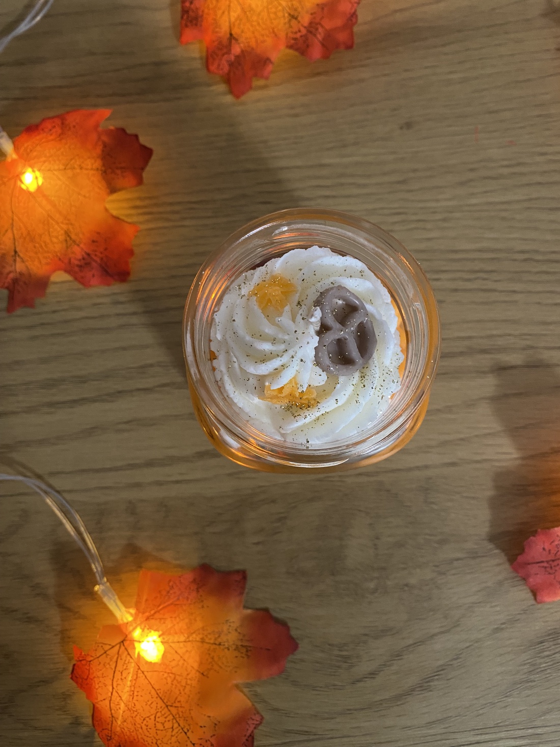 Lumânare parfumată mini Autumn milkshake 160g - casă & stil de viață - lumânări, parfumuri, arome - lumânare - lumânări artizanale - Artynos.ro