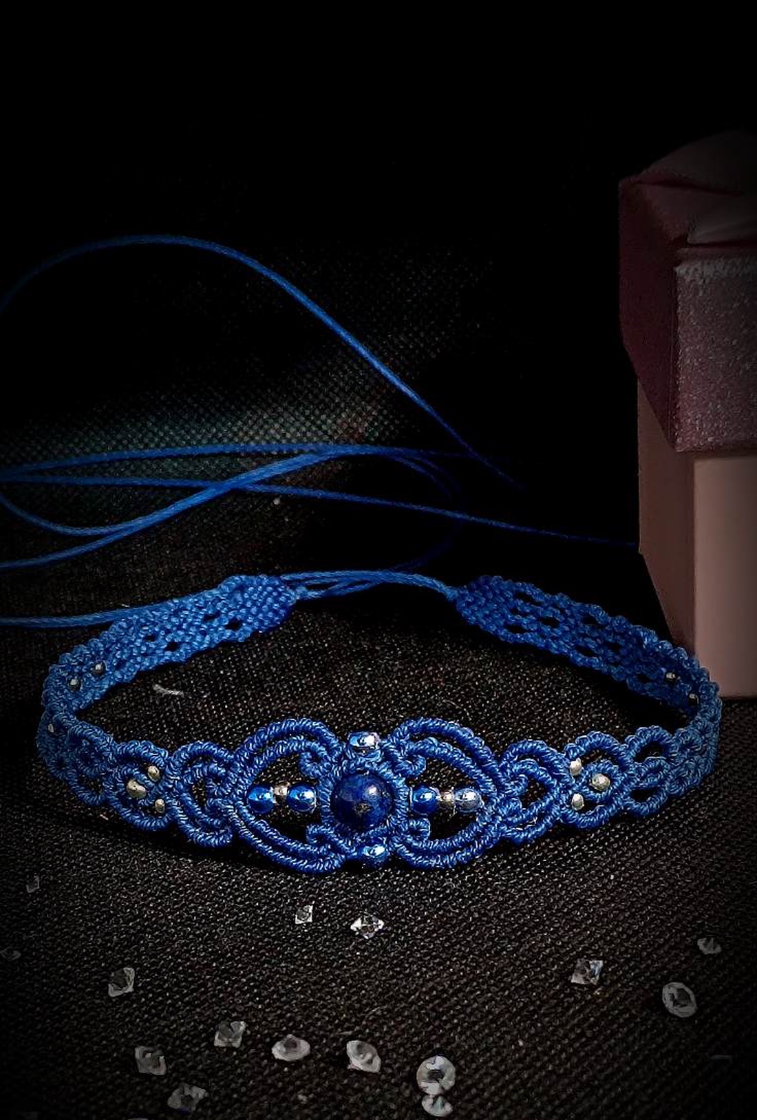 Colier Micro Macrame Albastru Lapis Lazuli - bijuterii - coliere - colier y - Artynos.ro