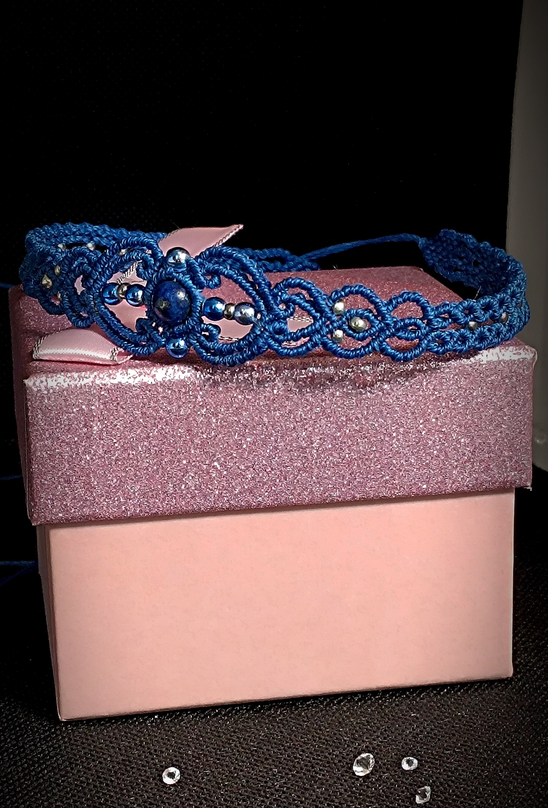 Colier Micro Macrame Albastru Lapis Lazuli - bijuterii - coliere - colier y - Artynos.ro