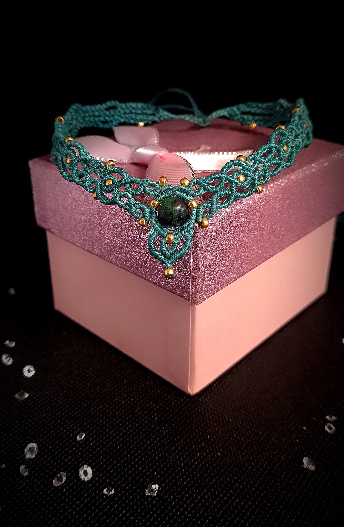 Colier choker micro macrame cu Unakite  - bijuterii - coliere - colier y - Artynos.ro