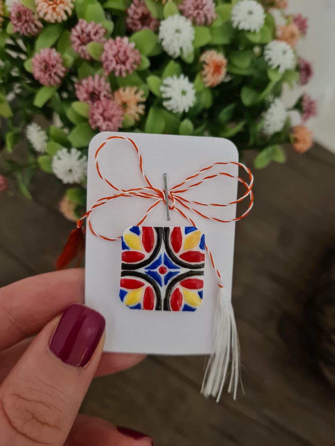 Martisor motiv traditional - bijuterii - mărțișor - Artynos.ro