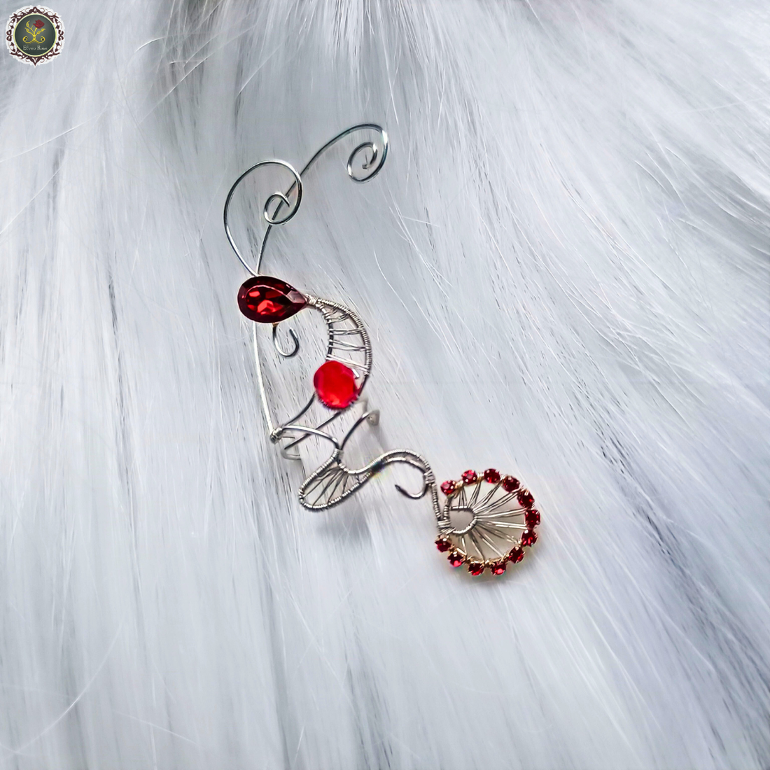 Cercel ear cuff Red Crystals - bijuterii - cercei - cercei și ornamente pentru urechi - Artynos.ro