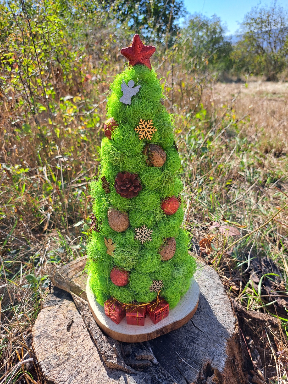 Decoratiune bradut pentru Craciun - accesorii de crăciun - decorațiuni de crăciun de casă - decorațiuni pentru casă de crăciun - Artynos.ro