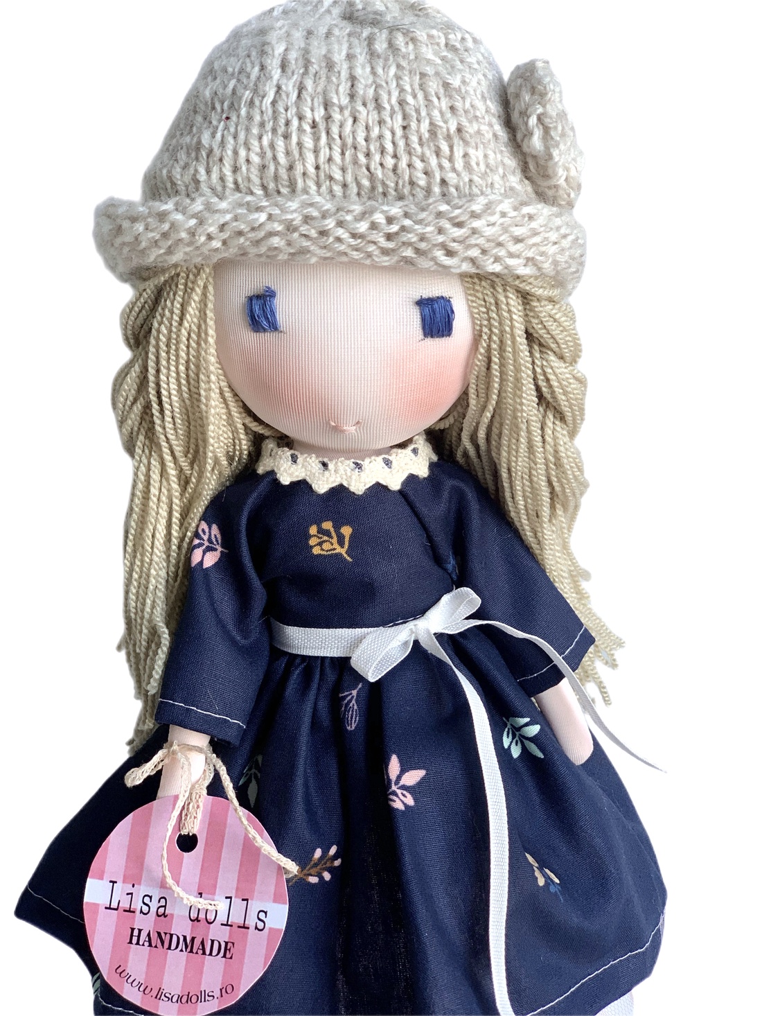 Lisa Dolls1 - jucării și echipamente pentru copii - jucării și accesorii pentru copii - păpuși de joacă - Artynos.ro