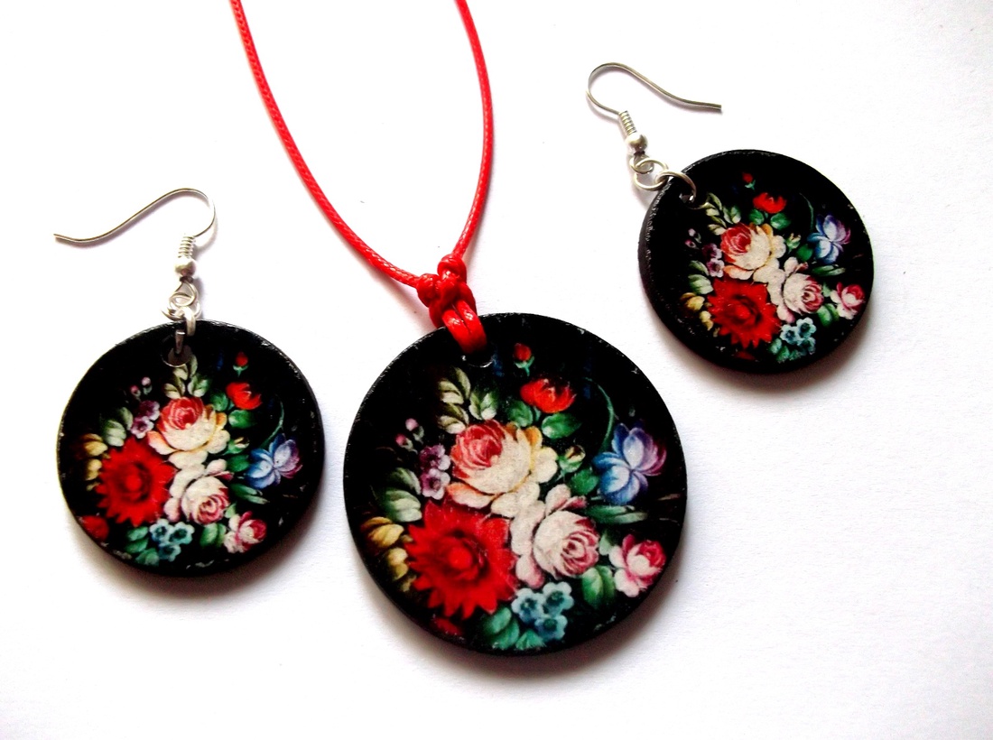 set lemn cu motiv floral 41646 - bijuterii - seturi de bijuterii - Artynos.ro