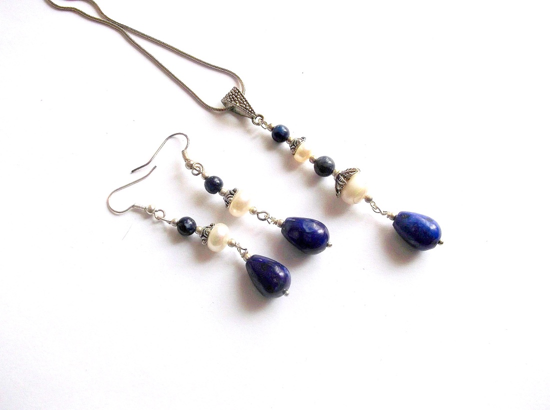 set lapis lazuli si perle naturale 38948 - bijuterii - seturi de bijuterii - Artynos.ro