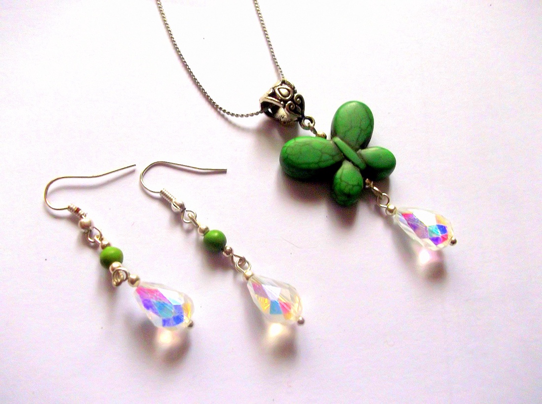 set cu howlite verde si cristale 38915 - bijuterii - seturi de bijuterii - Artynos.ro