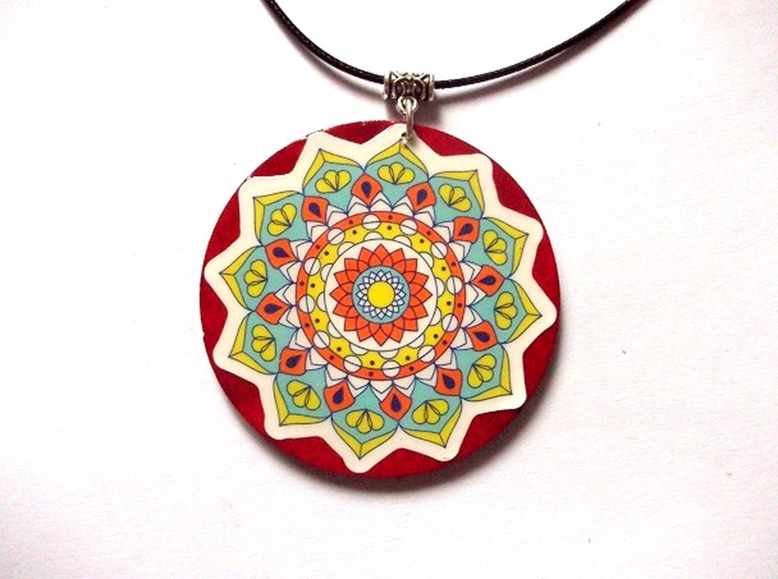 colier lemn mandala 47263               - bijuterii - coliere - coliere cu pandantive - Artynos.ro