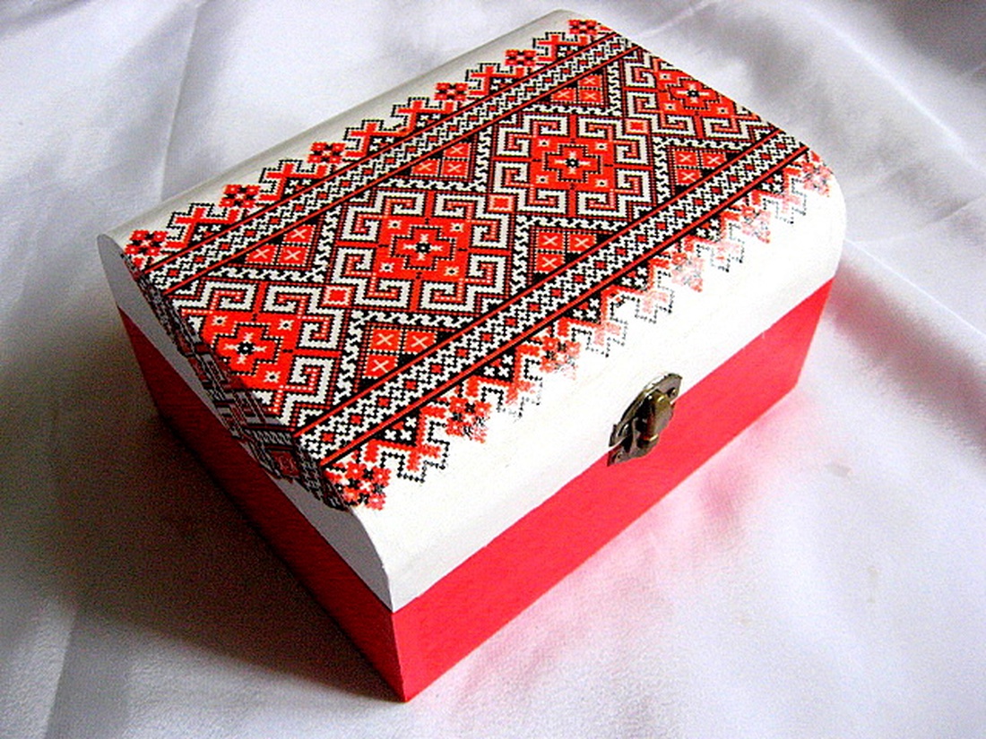 Cutie cu motiv traditional 29159 - accessorii și unelte - lemn - cutie - Artynos.ro