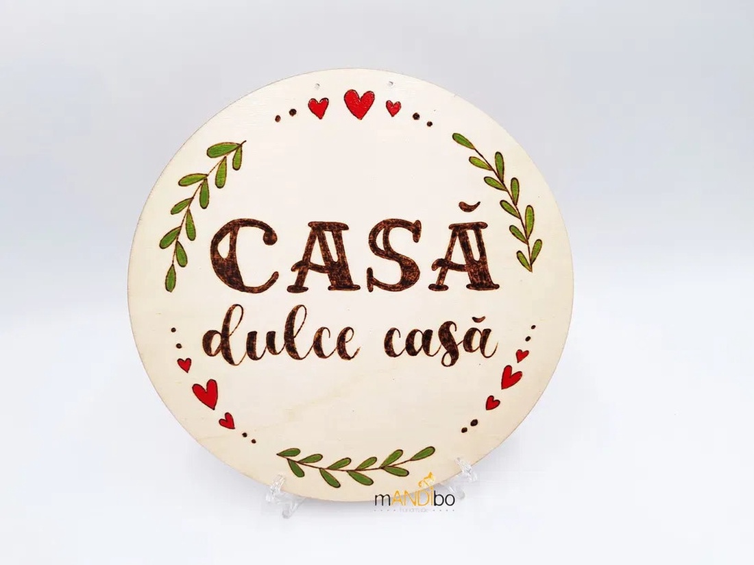 Tăbliță pirogravată rotundă - Casă dulce casă - casă & stil de viață - accesorii pentru decorat casa - decorațiuni de geam și decorațiuni de ușă  - ornamente de ușă  - Artynos.ro