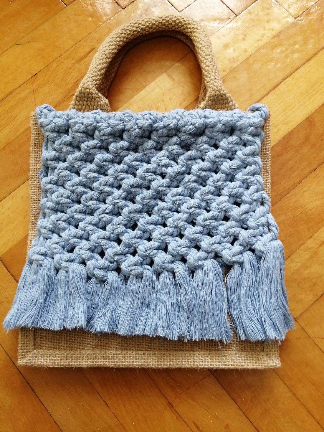 Geantă tote din iută cu model macrame  - geantă și husă - geantă pentru cumpărături - geantă shopper, geantă tote, geantă textilă - Artynos.ro