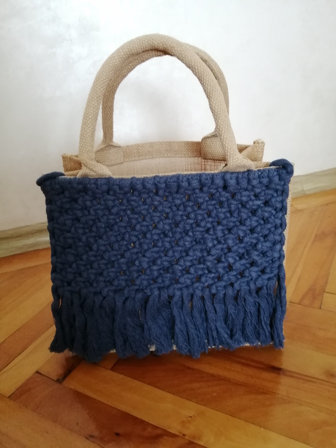 Geantă tote din iută cu model macrame  - geantă și husă - geantă pentru cumpărături - geantă shopper, geantă tote, geantă textilă - Artynos.ro