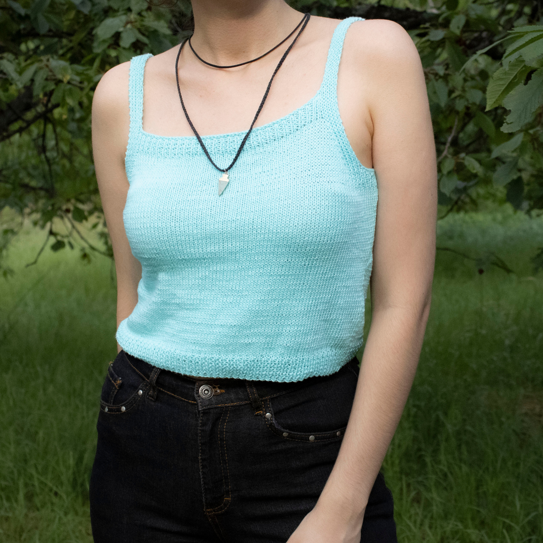 S - Crop top tricotat manual din fir de bumbac - îmbrăcăminte și modă - haine damă - tricou și top de damă - Artynos.ro