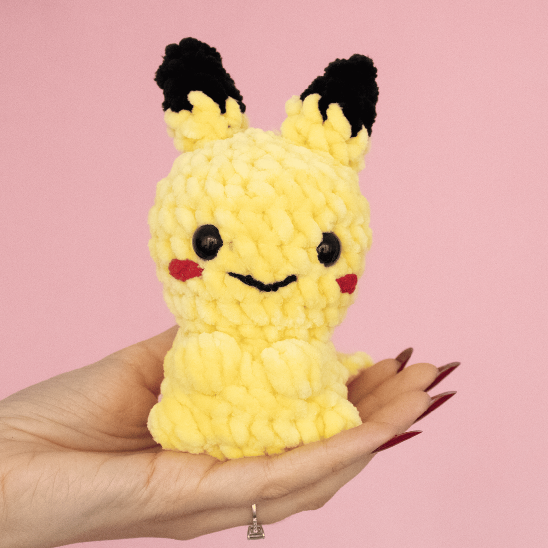 Jucarie Pikachu mic - Pokemon crosetat  - jucării și echipamente pentru copii - plușuri - figurine de pluș - Artynos.ro