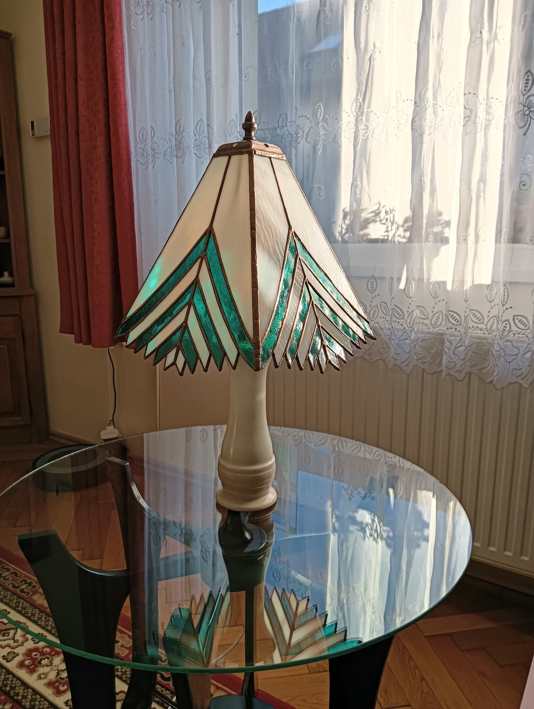 Lampa de masa cu abajur vitraliu 4 laturi. - casă & stil de viață - lămpi și corpuri de iluminat - lampă de masă - Artynos.ro