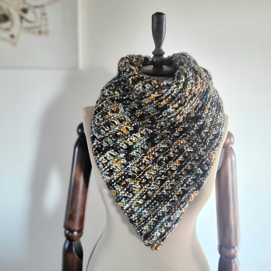 Earth Elegance Knitted Shawl - îmbrăcăminte și modă - eșarfe, pălării, șaluri - șaluri - Artynos.ro