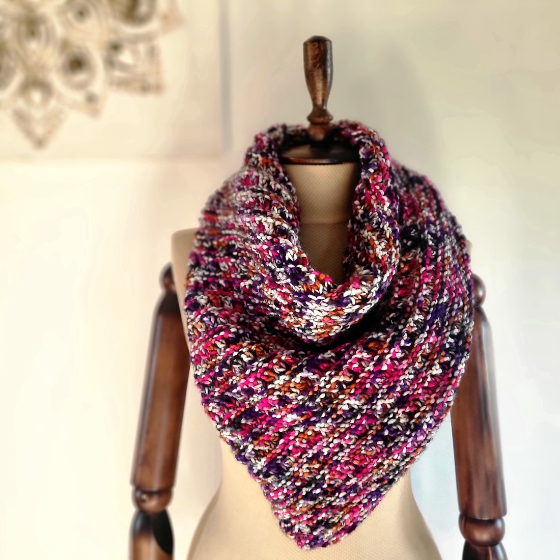 Candy Bar Knitted Shawl - îmbrăcăminte și modă - eșarfe, pălării, șaluri - șaluri - Artynos.ro