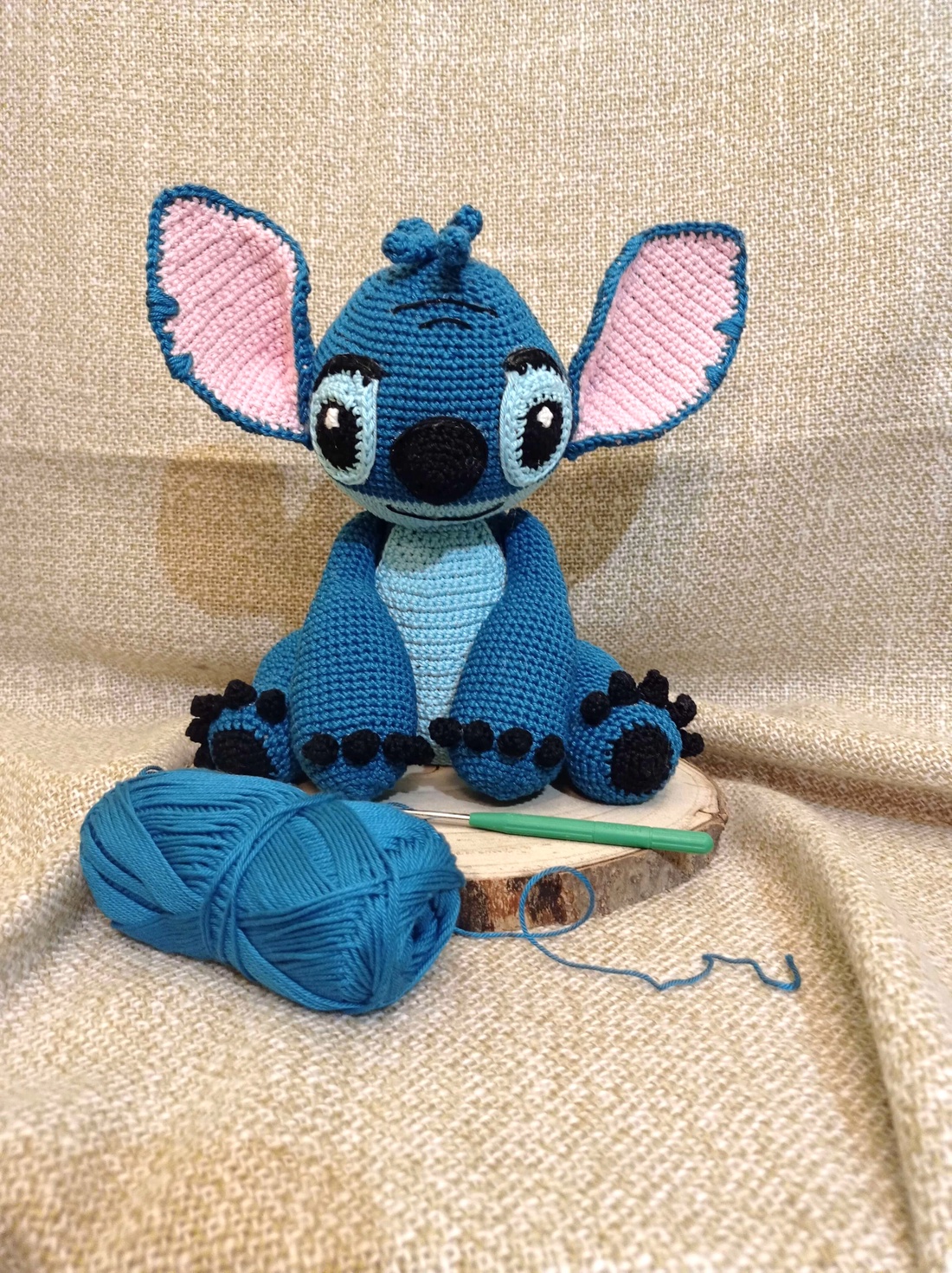 Stitch figură de croșetat - jucării și echipamente pentru copii - plușuri - personaje de basm din pluș - Artynos.ro