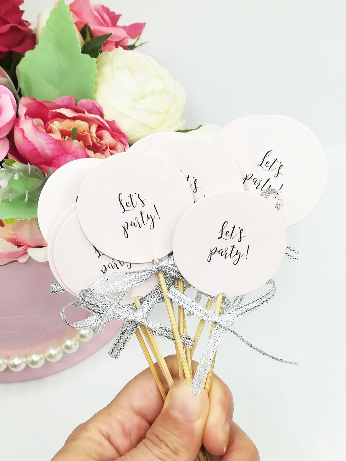 Cupcake toppers - accesorii nuntă - accesorii și cadouri pentru petrecerea fetelor - Artynos.ro