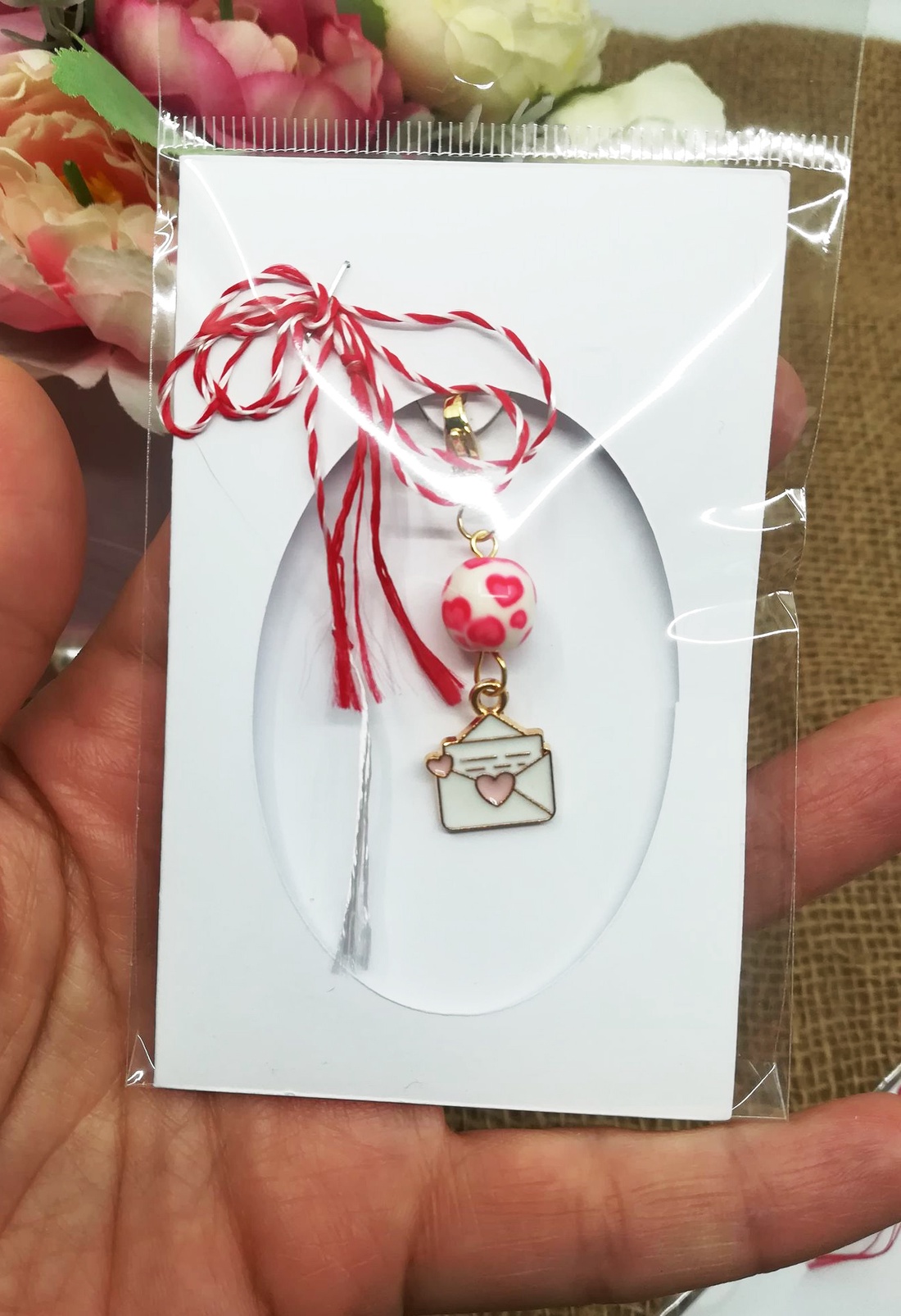 Martisor tip breloc - bijuterii - mărțișor - Artynos.ro