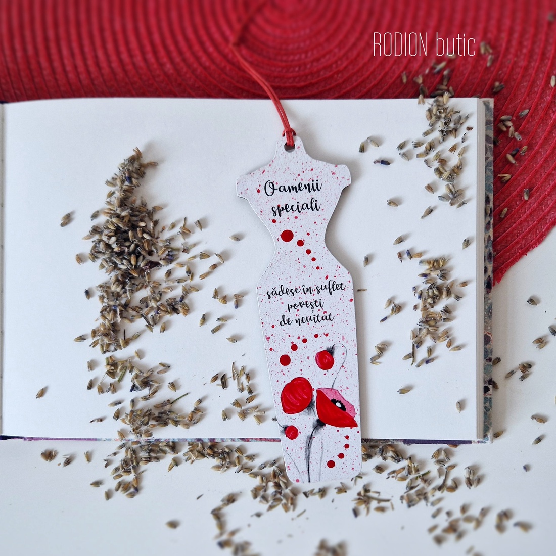 Semn de carte silueta maci martisor pictat manual cu mesaj handmade - bijuterii - mărțișor - Artynos.ro