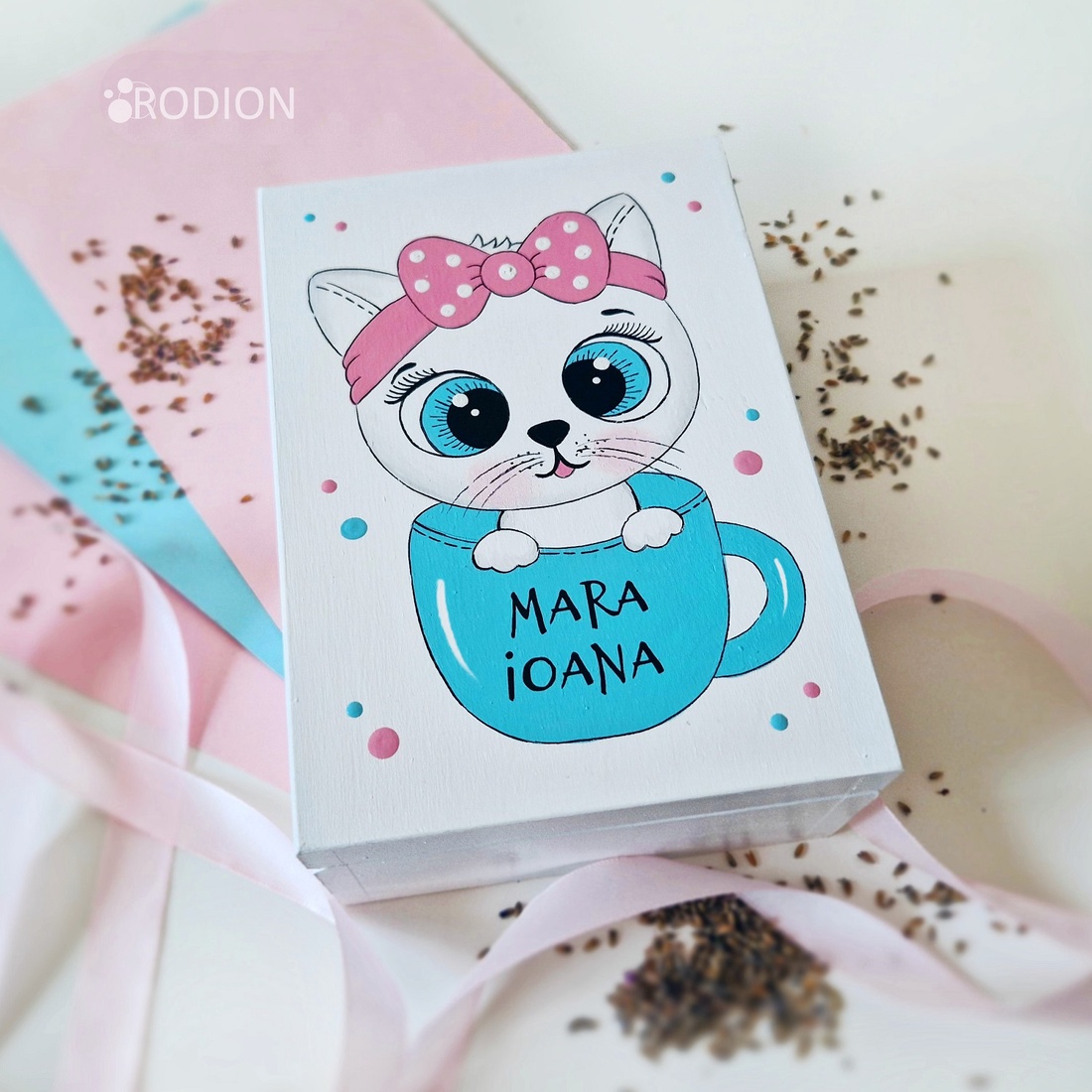 Cutie din lemn bijuterii pisicuta pictata manual personalizata cu mesaj - bijuterii - suporturi bijuterii și cutie bijuterii - cutii de bijuterii - Artynos.ro