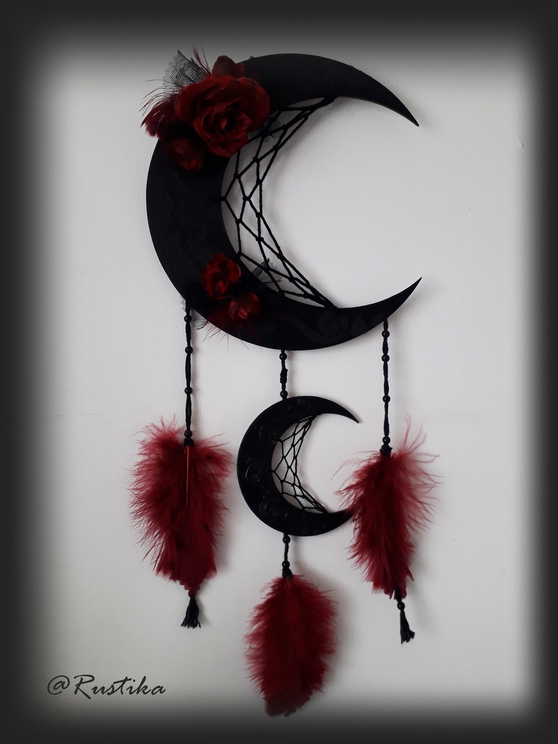 Prinzator de vise negru, Dreamcatcher negru, Decor gotic, Decor negru perete - casă & stil de viață - accesorii pentru decorat casa - decorațiuni de pereți, decorațiuni suspendate - capcană de vise - Artynos.ro