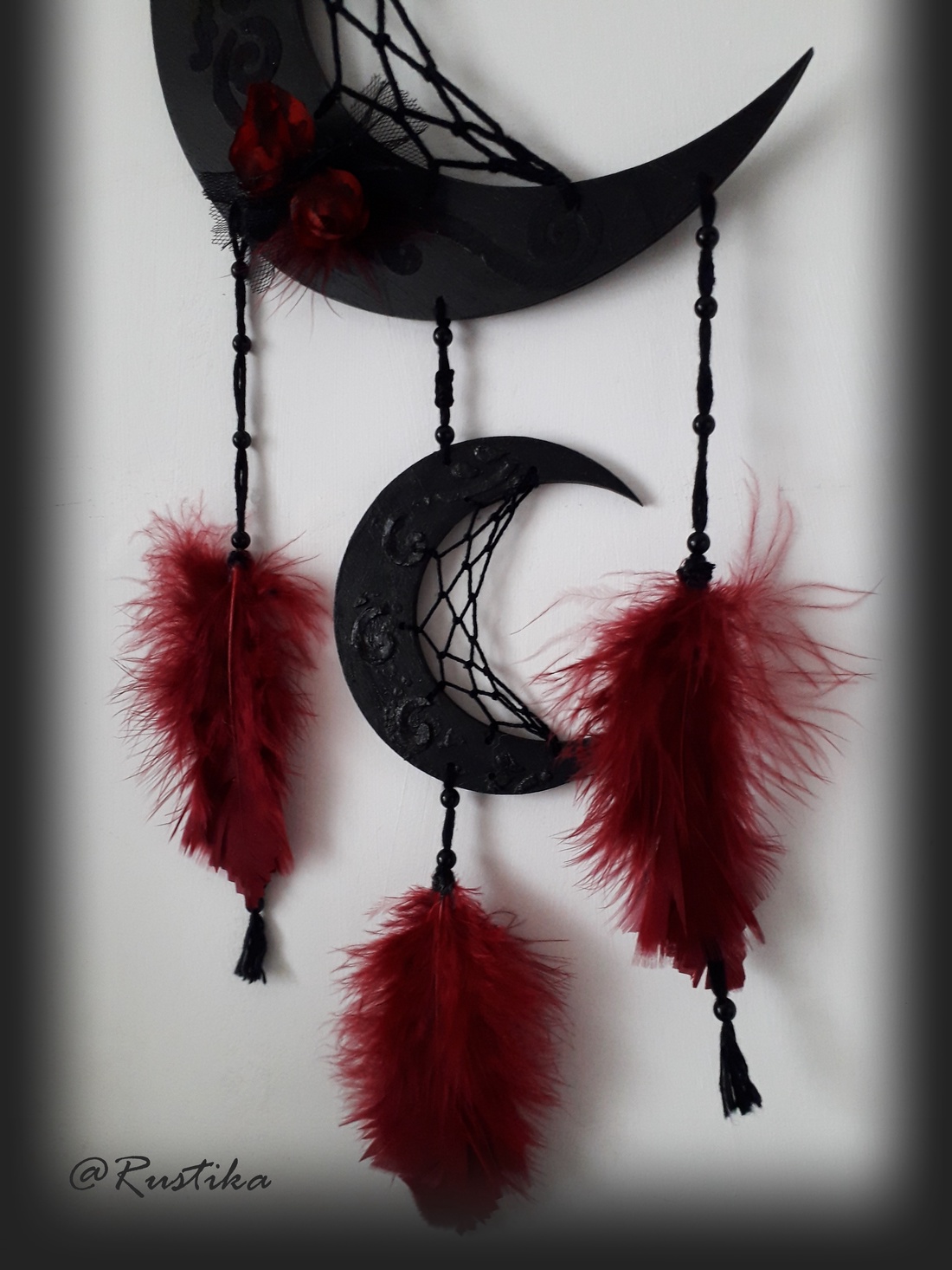 Prinzator de vise negru, Dreamcatcher negru, Decor gotic, Decor negru perete - casă & stil de viață - accesorii pentru decorat casa - decorațiuni de pereți, decorațiuni suspendate - capcană de vise - Artynos.ro