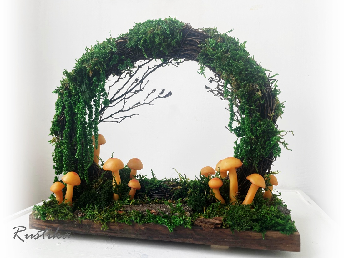 Moon Gate cu ciuperci luminoase,  coroniță cu ciuperci, Decor vegetal - casă & stil de viață - accesorii pentru decorat casa - suport de flori - coronițe decor - Artynos.ro