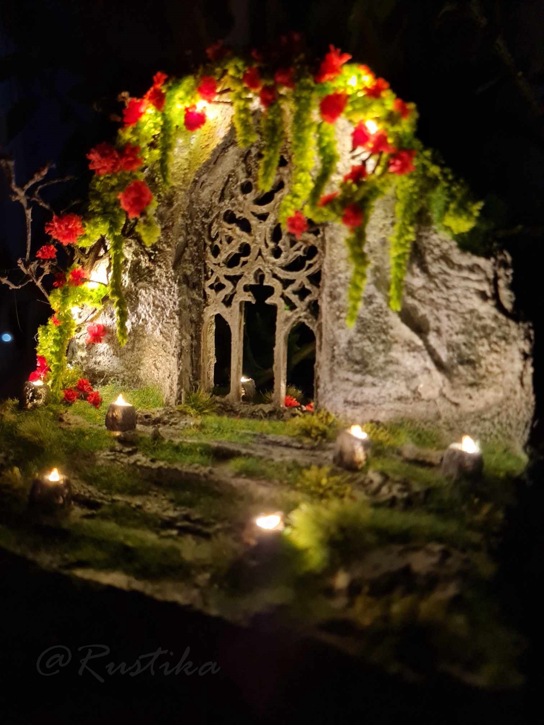 Diorama ruine cu led, Dioramă ușă magică, Decor gotic-romantic, decor birou/raft în miniatură, lampă cu led  - casă & stil de viață - accesorii pentru decorat casa - ornamente - Artynos.ro