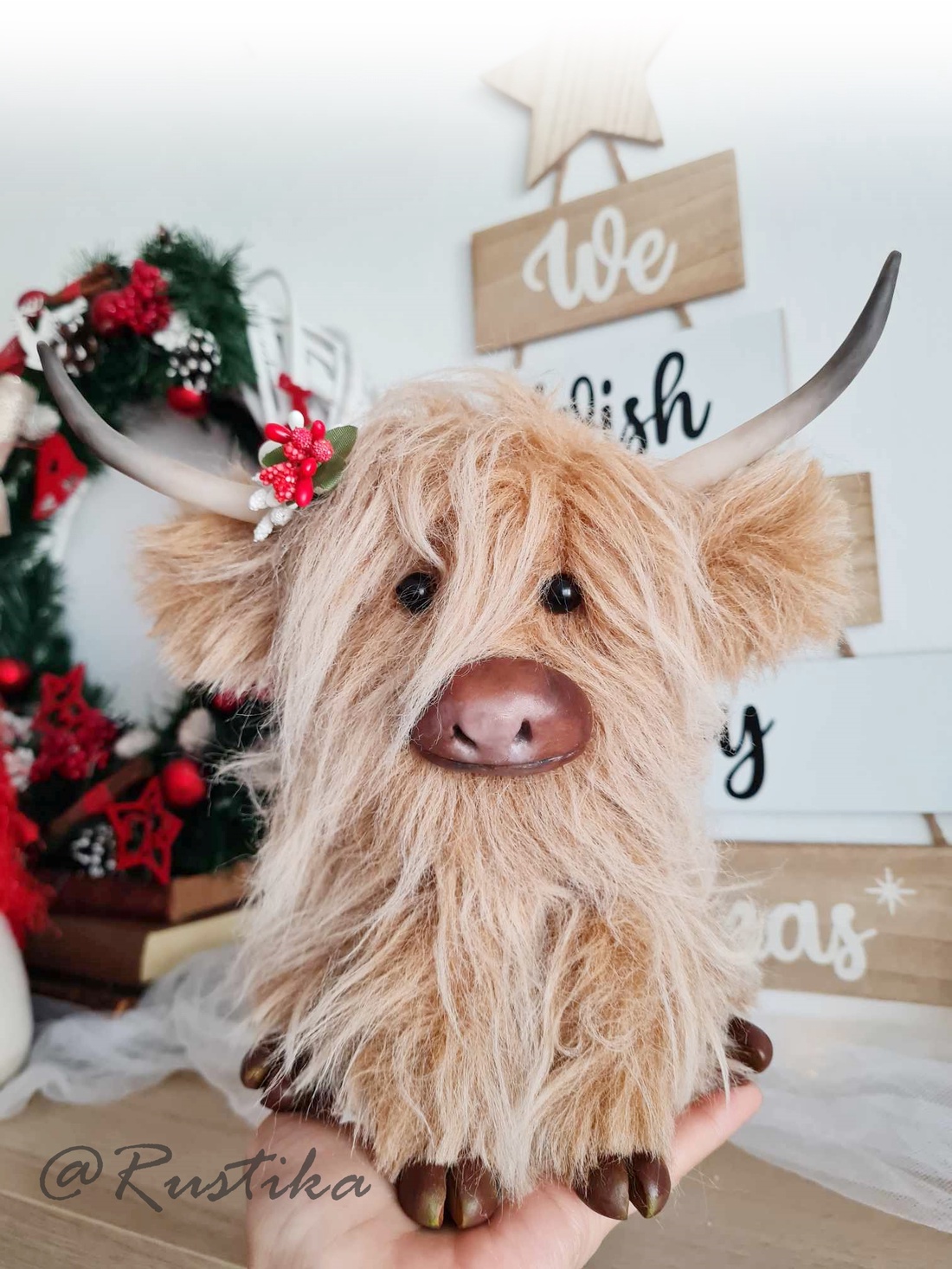 Vacuta scotiana - Cyndi, the Highland cattle - jucării și echipamente pentru copii - jucării de pluș - figurine de pluș - Artynos.ro