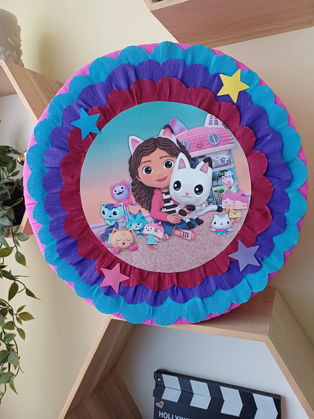 Piñata pinata Gabby's Dollhouse  - jucării și echipamente pentru copii - jocuri de mișcare - Artynos.ro