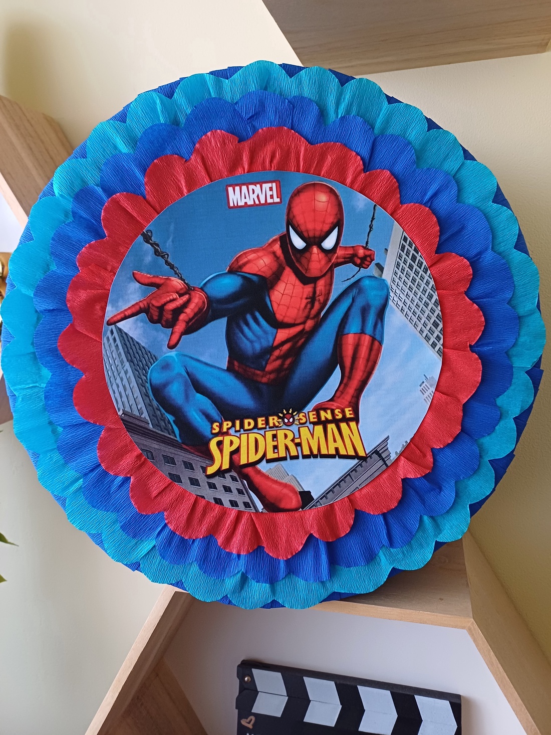 Piñata pinata piniata Spiderman  - jucării și echipamente pentru copii - jocuri de rol - Artynos.ro