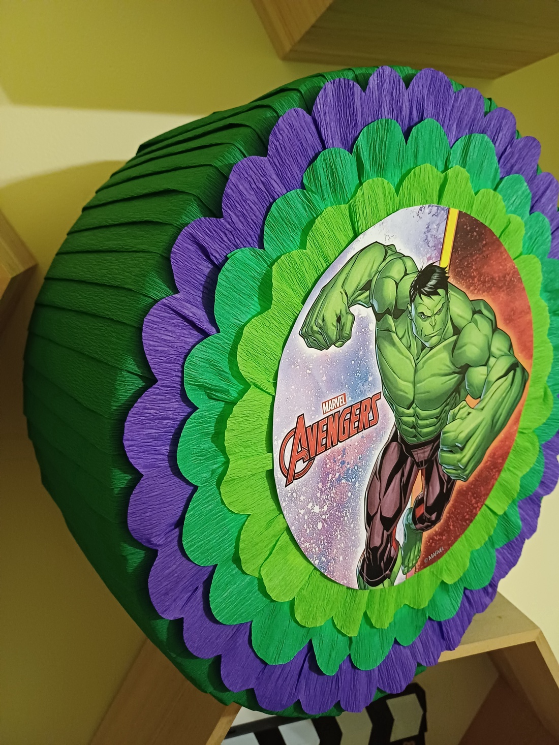 Piñata pinata piniata Hulk - jucării și echipamente pentru copii - jocuri de mișcare - Artynos.ro