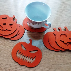 Set 8 suporturi pahare cu tematica Halloween, MDF de 2.5 mm, dimensiuni 10 x 9 cm, vopsite in culori acrilice - accesorii locuință - accesorii pentru decorat casa - halloween - tot ce ai nevoie pentru petrecere! - ornamente de halloween - Artynos.ro