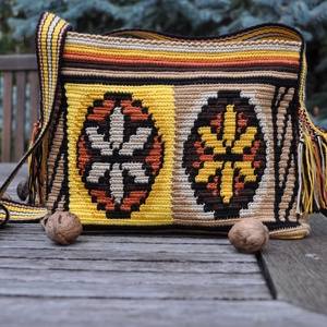 Geanta handmade Maramures- motiv popular traditional soare din petale de flori si scara pisicii colectia traditional - geantă și husă - genți de umăr și genți de mână - genți de umăr - Artynos.ro