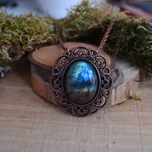 Pandantive cu labradorite - bijuterii - coliere - coliere cameo - Artynos.ro