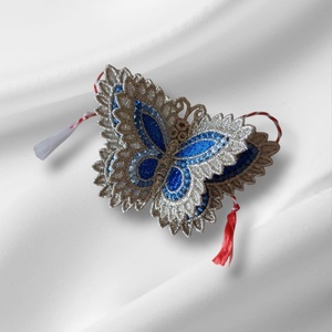 Martisor Fluture cu Doua Perechi de Aripi, Bijuterii, Mărțișor, Broderie, ARTYNOS