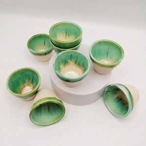 Pahar espresso, verde cu alb, din ceramica, handmade, 100 ml, Casă & Stil de viață, Accesorii pentru echipamente de bucătărie, Accesorii de servire, Cești cafea, set ceai, Ceramică, ARTYNOS