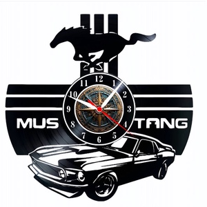 MUSTANG-ceas de perete - Artynos.ro