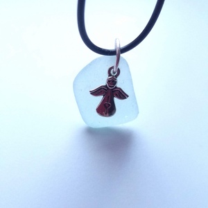 Colier negru cu sticla de mare bleu- sea glass-cu inger - bijuterii - coliere - coliere cu pandantive - Artynos.ro